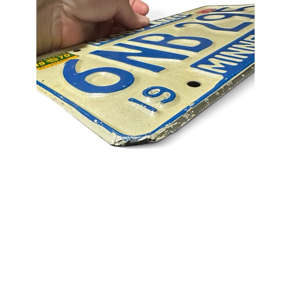 Vintage Minnesota 1968 - 10,000 Lakes - US Car License Plate 6NB-295 - Picture 3 of 6